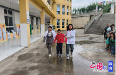 次练习训练模仿了学校食堂发生食物平安变乱的